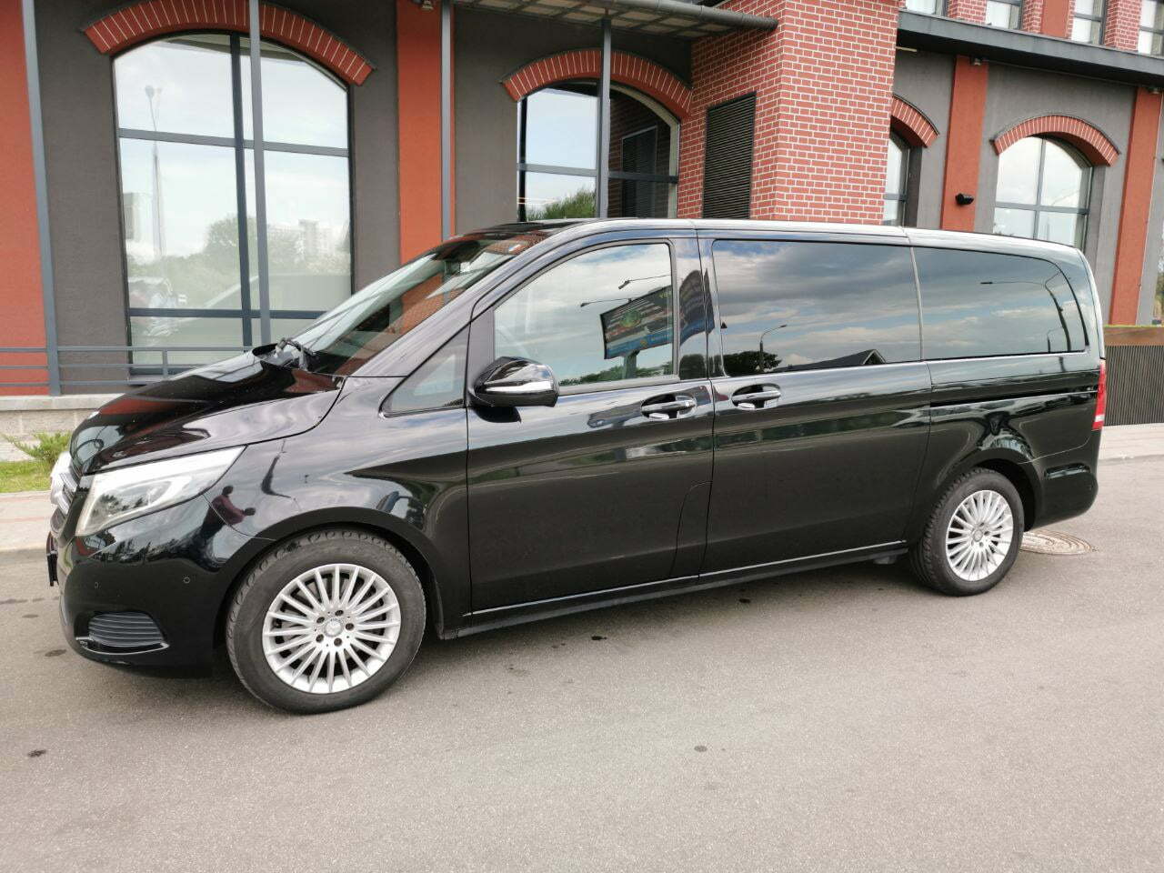 Mercedes-Benz V class (w447)