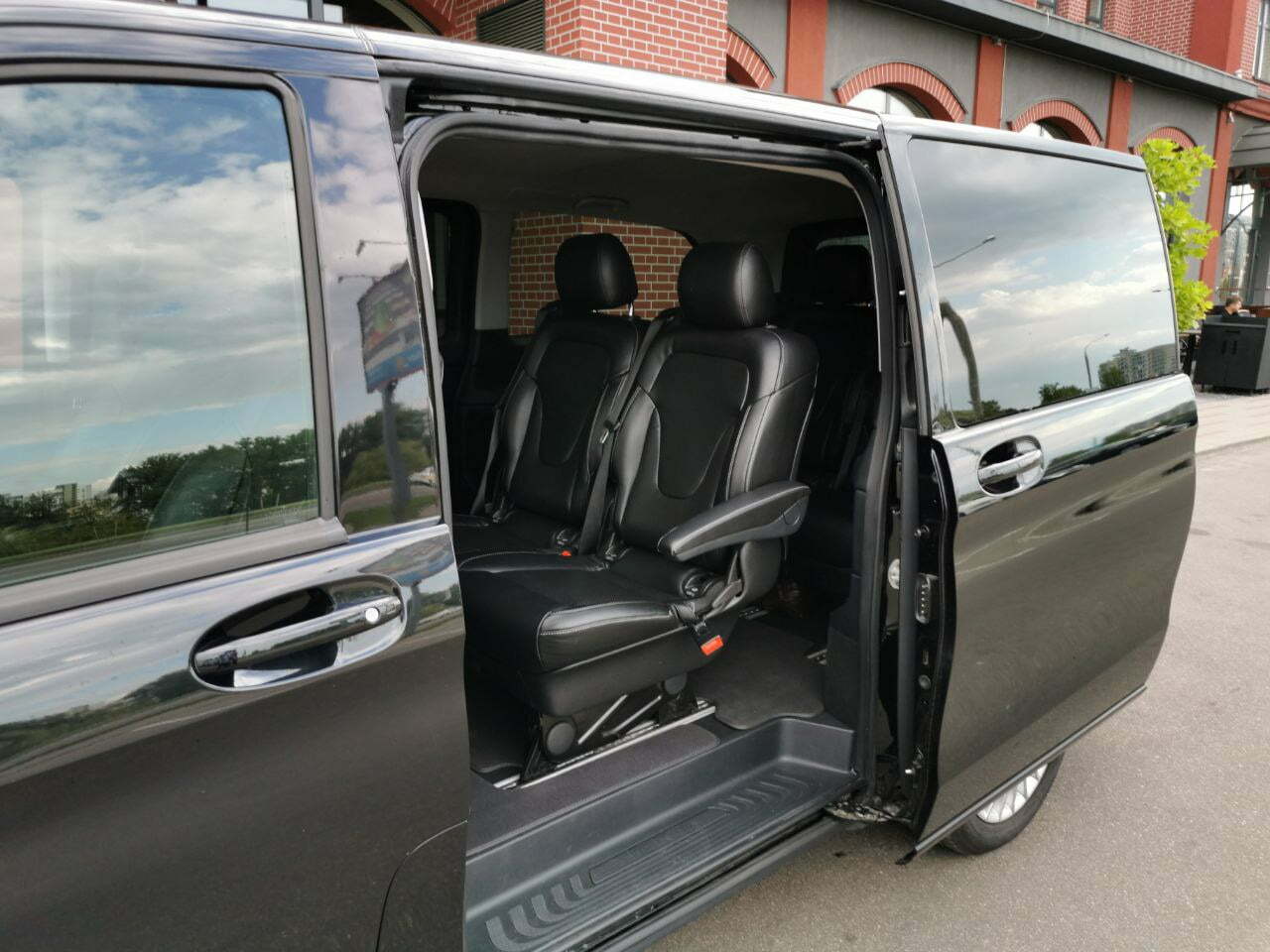 Mercedes-Benz V class (w447)